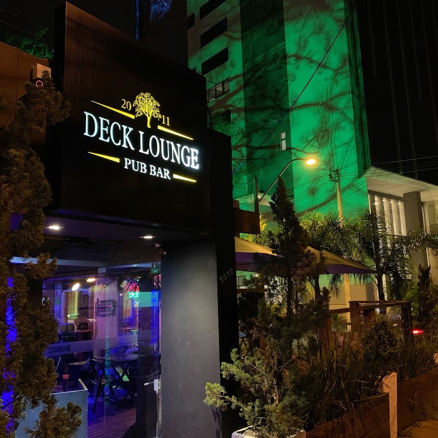 Deck Pub