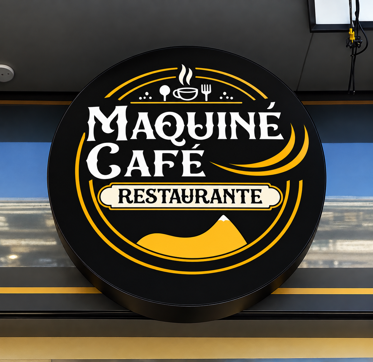 Maquiné Café